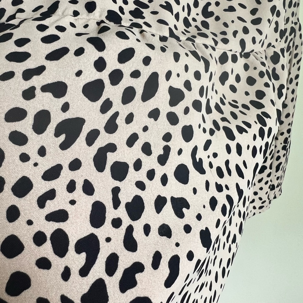 NWT Ruffle Animal Print Babydoll Tunic Top - Picture 5 of 10